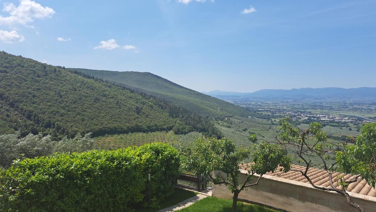 Le Terrazze Di Cancellara Foligno Ngoại thất bức ảnh