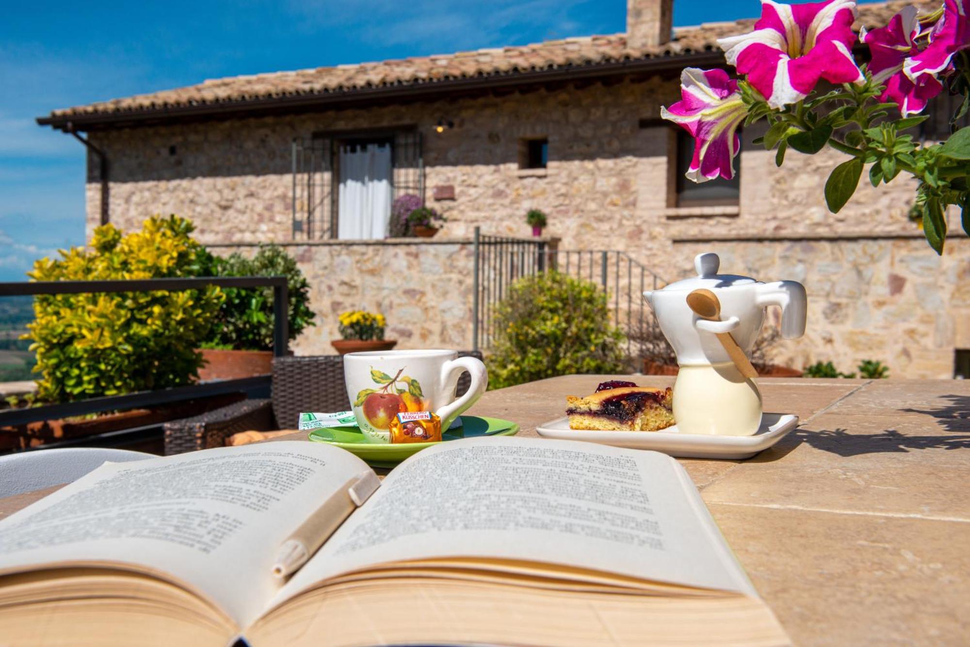 Le Terrazze Di Cancellara Foligno Ngoại thất bức ảnh